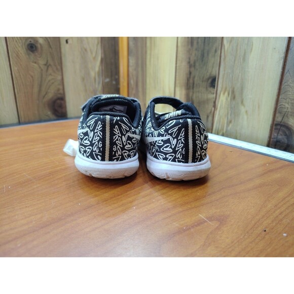 Nike Flex Experience RN5 Toddler Size 8C Black White Heart Print Slip On Sneaker - Picture 4 of 6